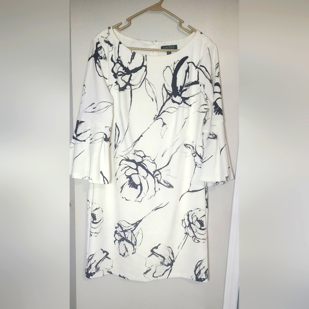 Black & White Dress size 14 with sleeves by Ralph Lauren- Wedding guest , Formal